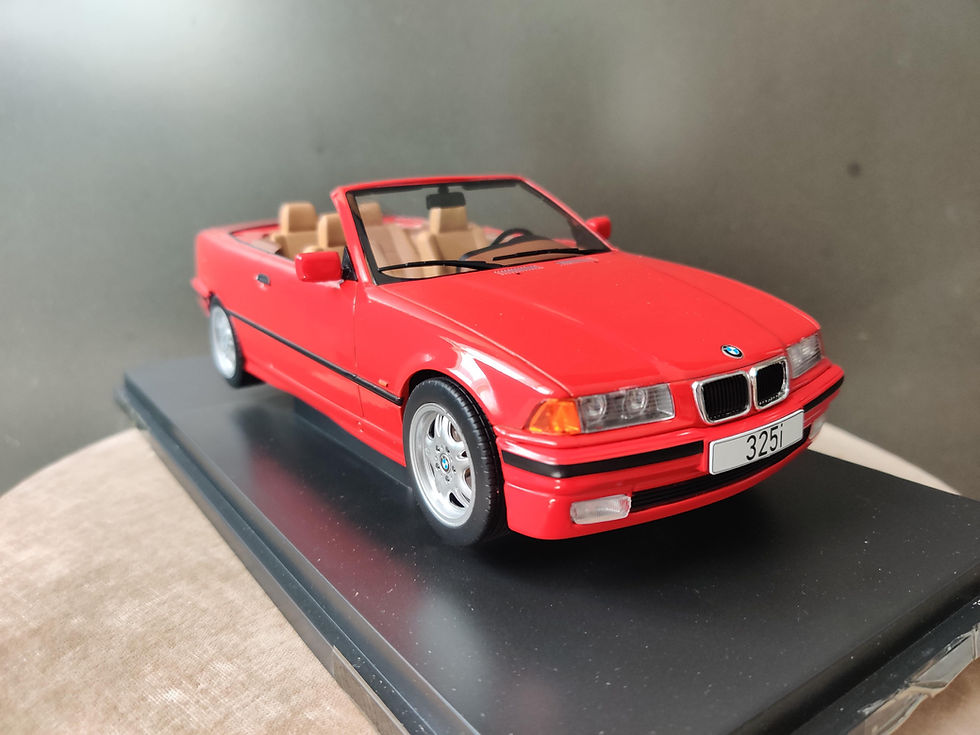 Miniature : BMW 325i E36 cabriolet MCG 1:18e