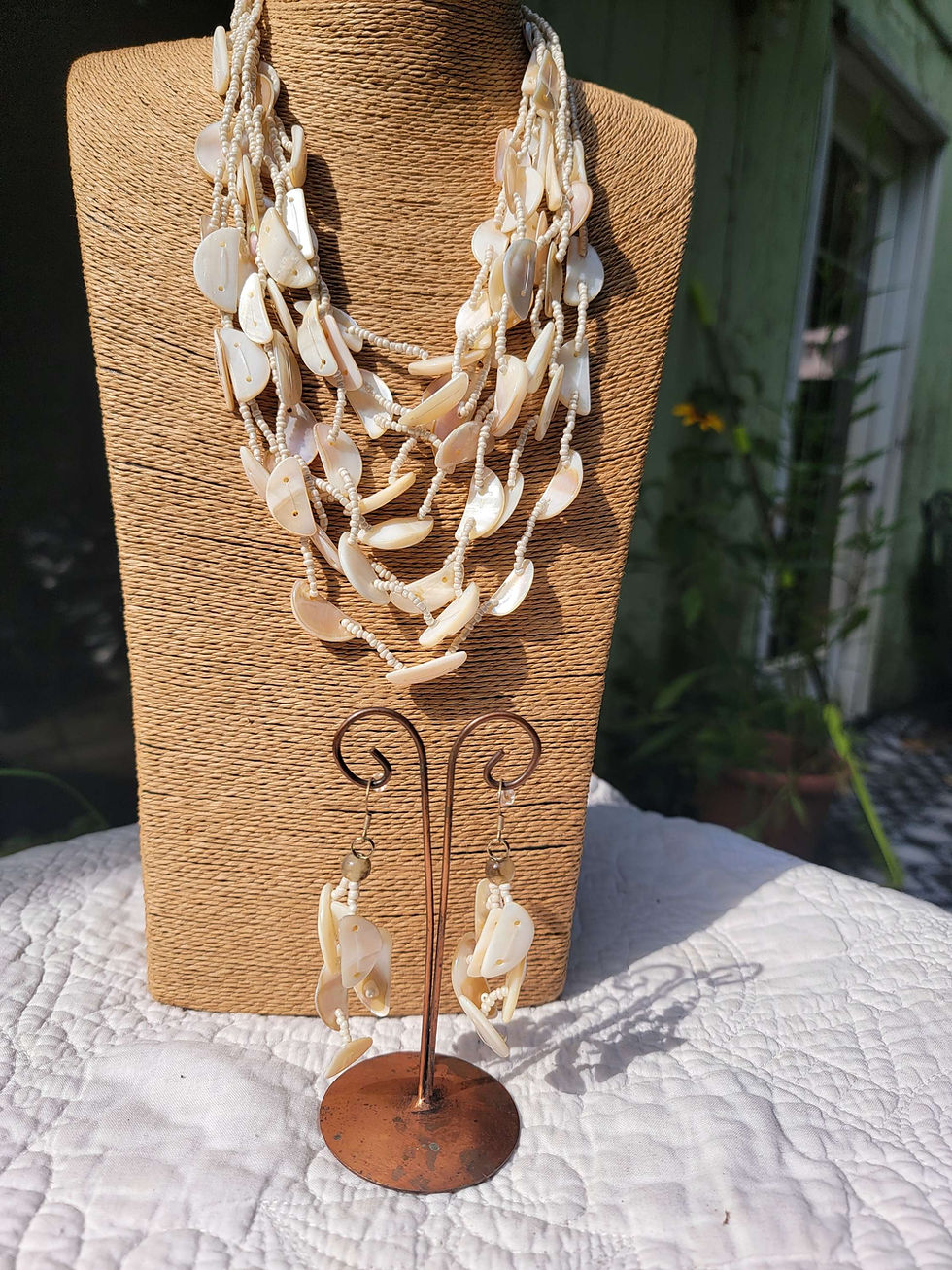 Miniatura: Mother of Pearl Necklace