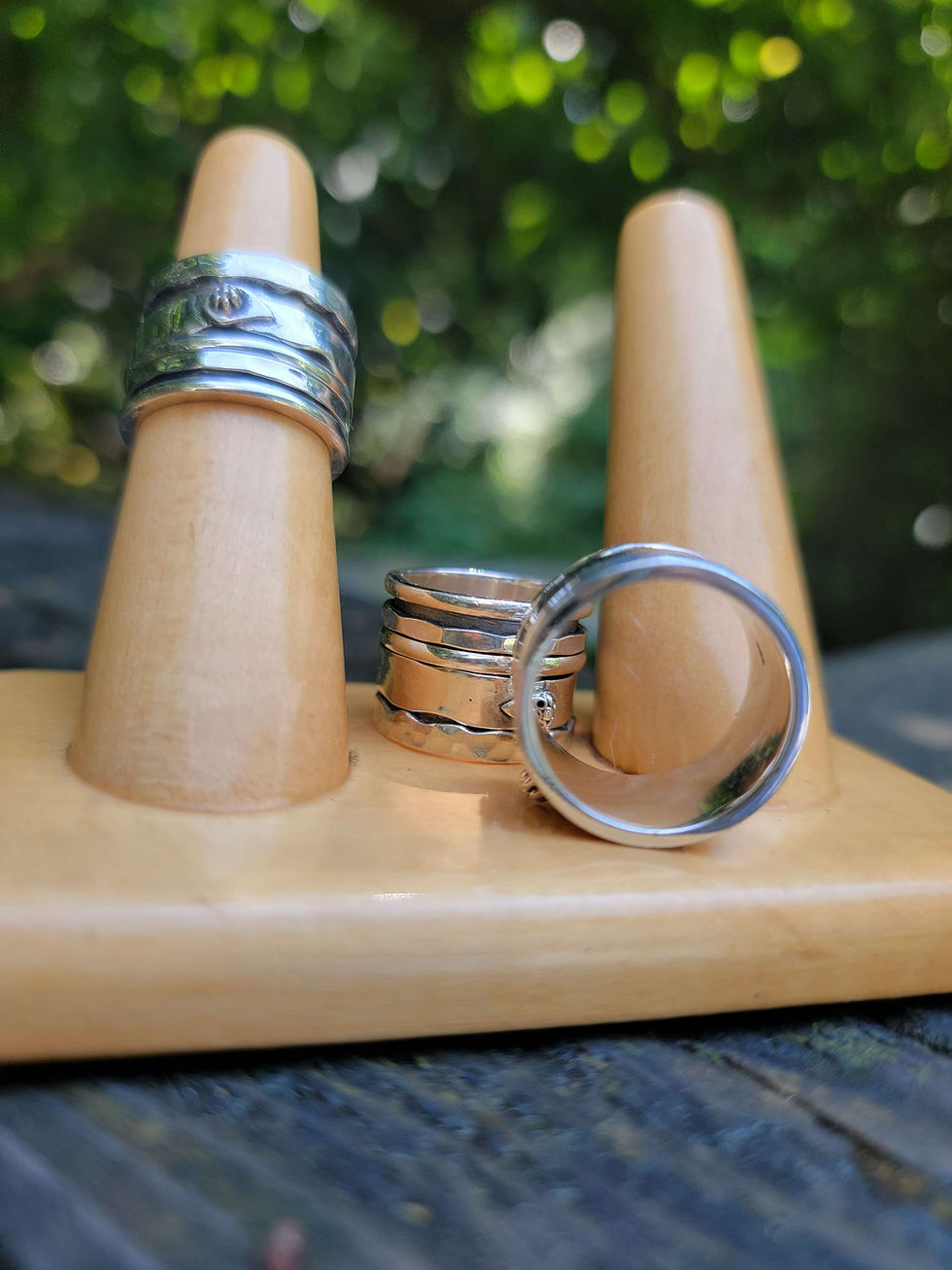 Thumbnail: Three Band Spinner Ring