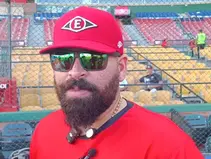 Mexicano José Urquidy desmiente firma con San Diego en MLB