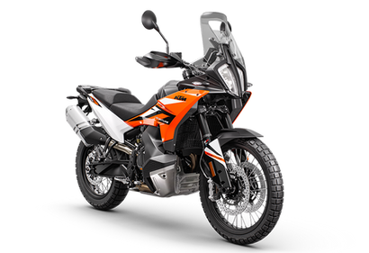 KTM 890 ADVENTURE S 2024 Naranja 2024 frente derecho