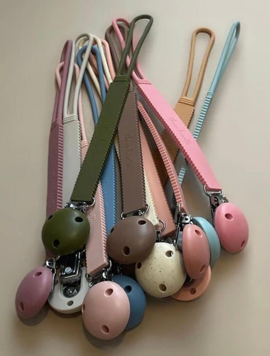 Three Hearts Alyssa Silicone Pacifier/ Toy Clip