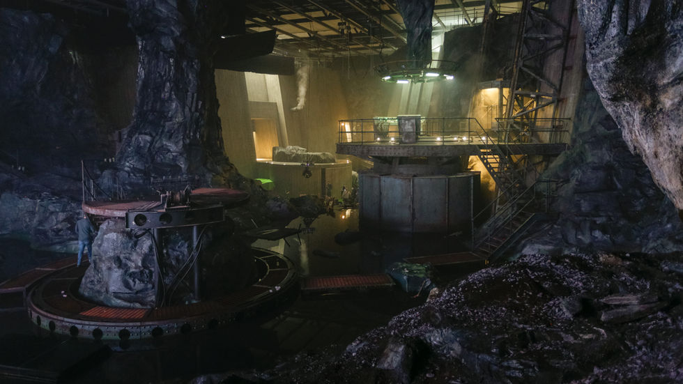 BATCAVE _ 7