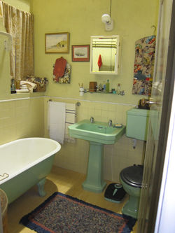 ROSE TREE COTTAGE