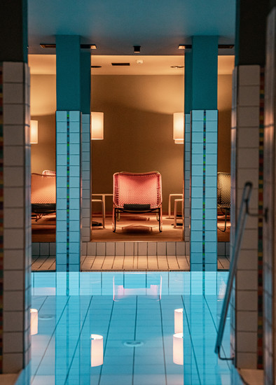 Rote Wand Gourmet Hotel places the table at the center of gravity.