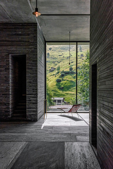 7132 remains the Alps’ definitive destination for architecture and bathing culture.