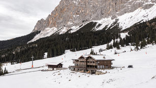 eriro, An Alpine Hideaway Shaped by Stillness, Craft, and Elemental Beauty