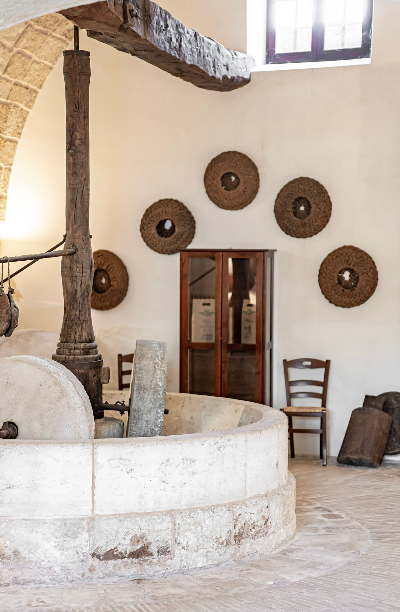 Olive harvest and oil making and tasting at Masseria Maccarone 
