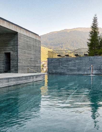 7132 remains the Alps’ definitive destination for architecture and bathing culture.