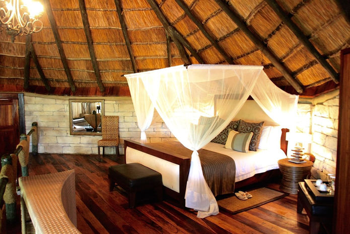 Serena Mivumo River Lodge