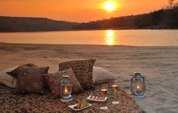 Serena Mivumo River Lodge