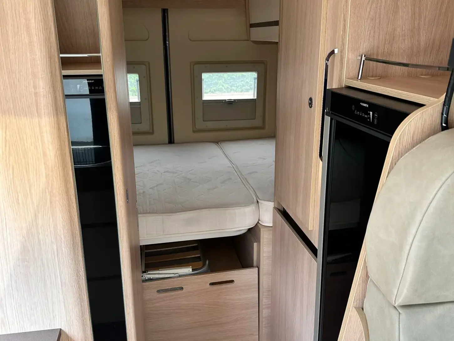Foto interno Camper usato a Novara, GIOTTIVAN 60T fronte sede Camping Garage