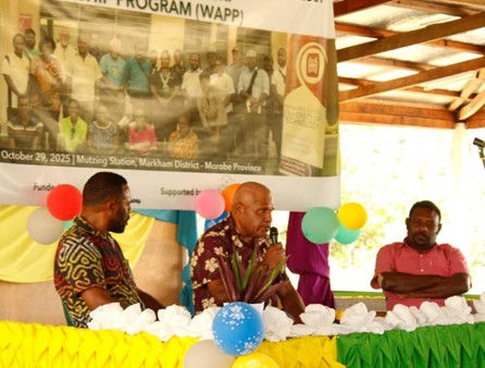Panel Discussion: Moderator Ms. Martha. Raka, Director at Sere J Pacific, directs questions to panellists Mr. Nick Kewa, WAPP ToT Trainer, School of Agriculture and Science, PNG University of Technology; Mr. Willie Pilailo, CEO of the Markham District Development Authority; and Mr. Hosea Mailil, Agri-Partnership Manager, Grow PNG