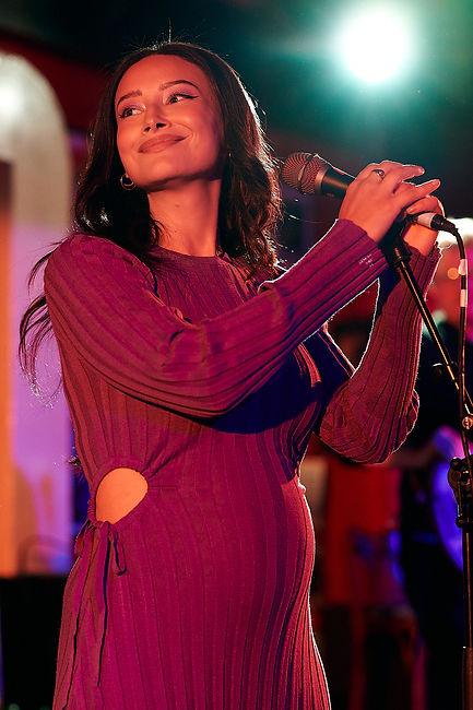 Leah Weller at the 100 club London