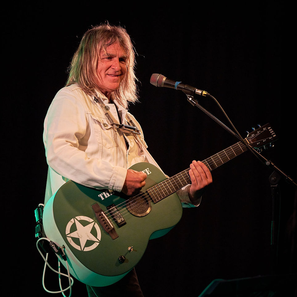 Mike Peters of The Alarm