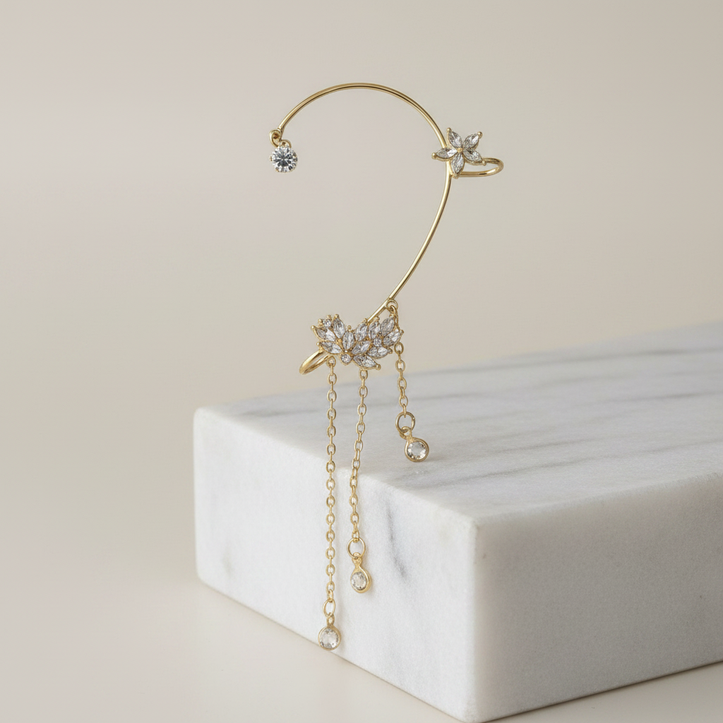Liane Étoile Ear Cuff