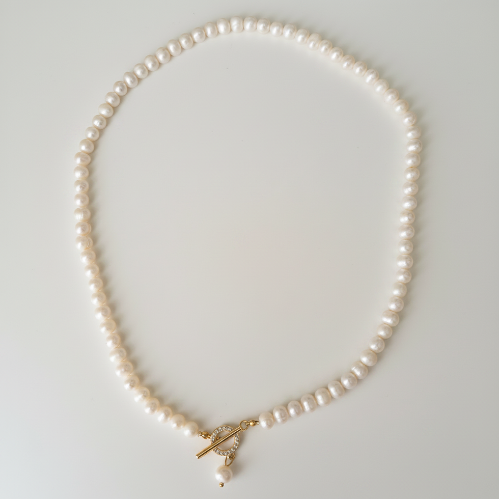 Thumbnail: Freshwater Pearl Toggle Front Necklace