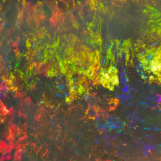 The Beauty of Opal Gemstones: Fire Colour Patterns