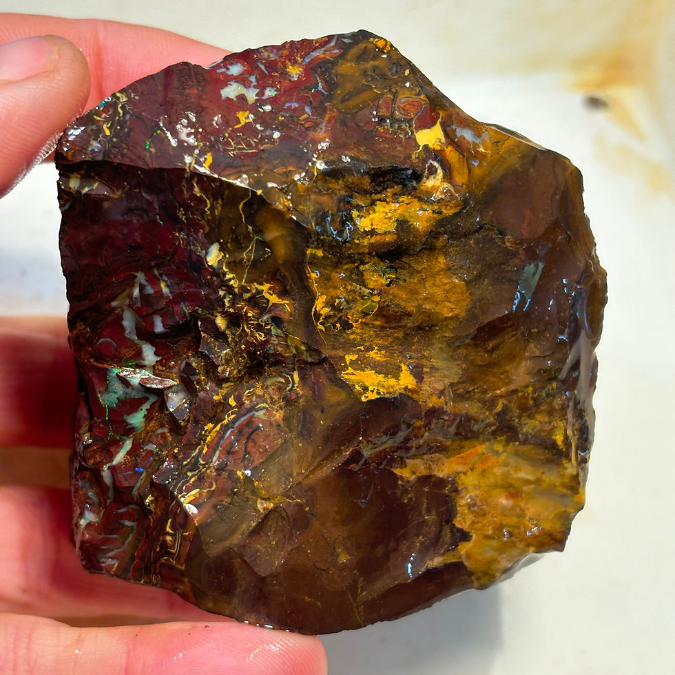 Koroit Boulder Opal Rough Piece 1855crt - BO-140