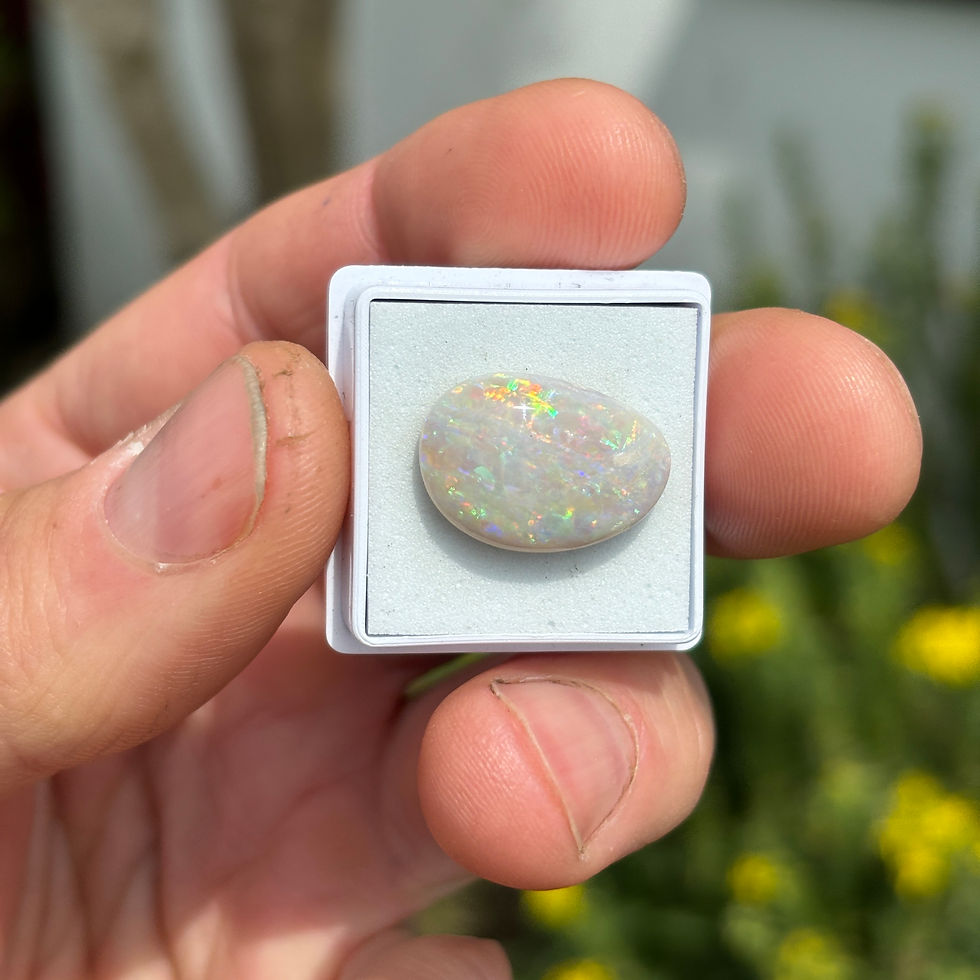 Olympic Free Form White Opal 6.90crts - EO-548