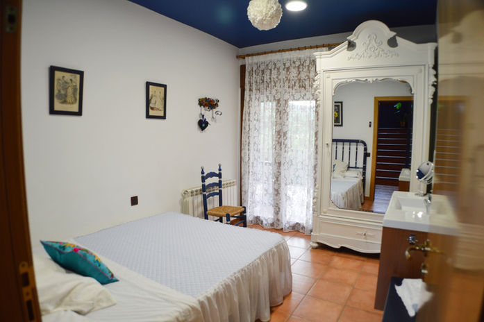 Room with access to the terrace