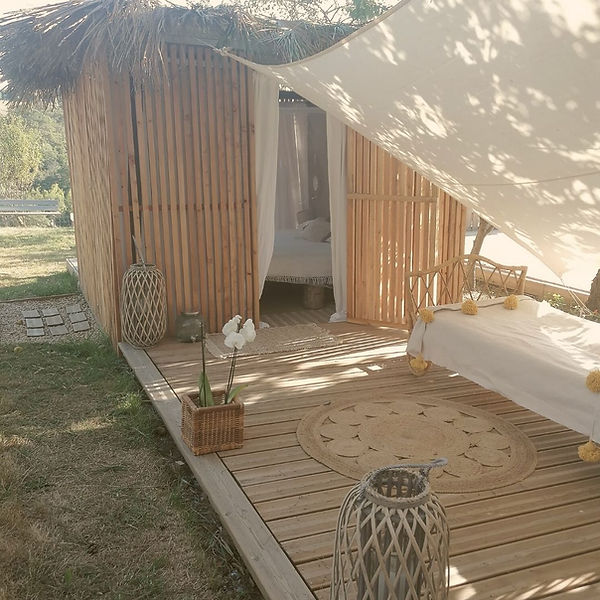Unusual accommodation Domaine O Petit BOnheur