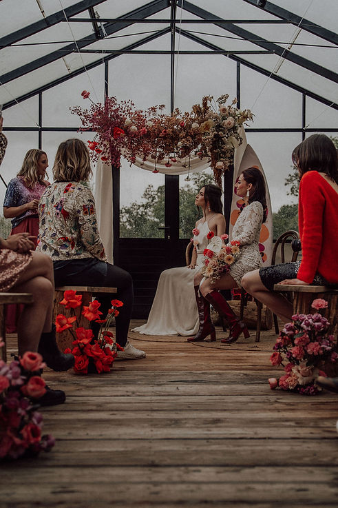 Ceremony in the greenhouse of the O Petit BOnheur Navarrenx estate by GaranceRX