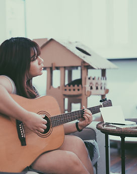 Ariane Goh Bilingual Female Pop
