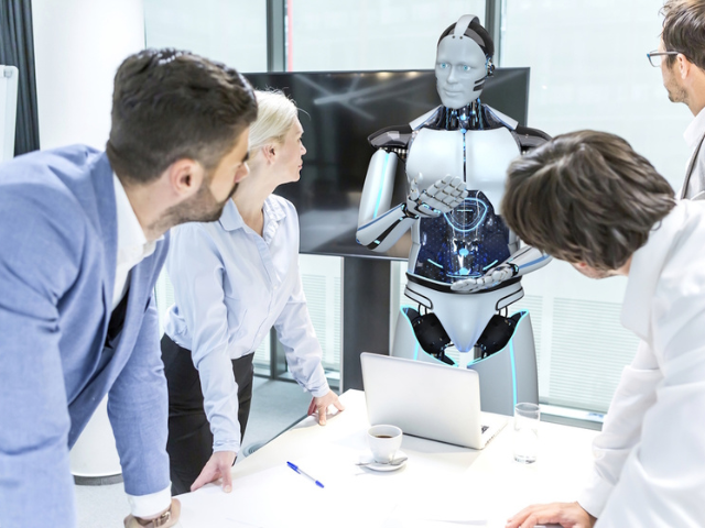AI's Role in Managing People Opportunities for Growth or Cause for Concern (4).png