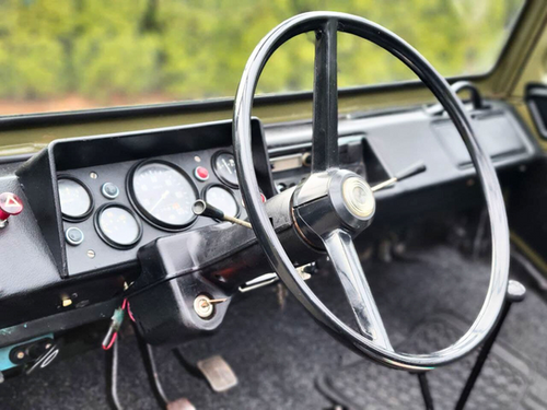 LUAZ 969M green | Soviet Cars In Usa