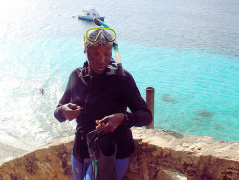 Black Coral In Bonaire: Dive School Coral Reclamation Classes