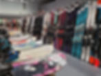 Second-hand skis and snowboards at the Skibörse