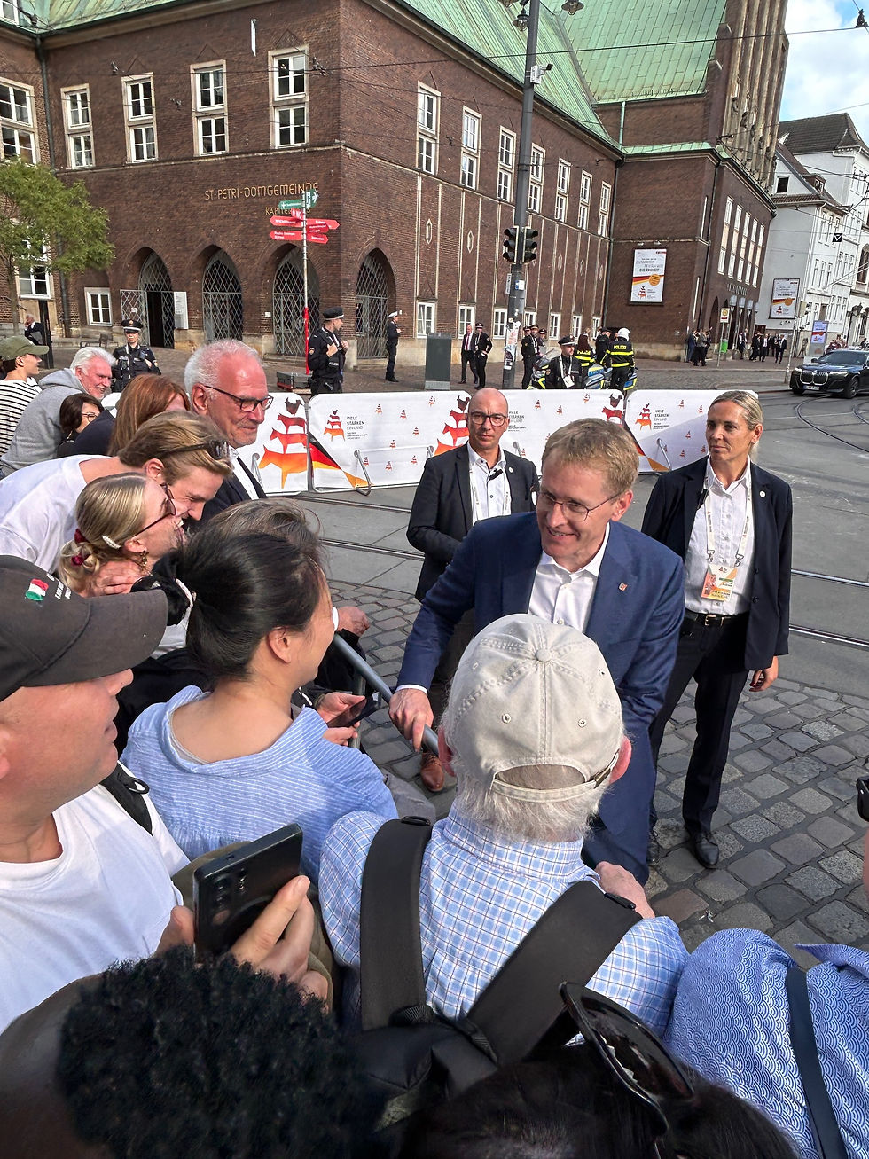 Bremen feiert mit Zigtausenden die Einheit: Ein Fest voller Begegnungen