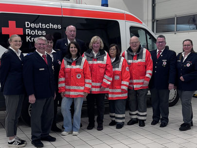 DRK Bösel ehrt treue Mitglieder