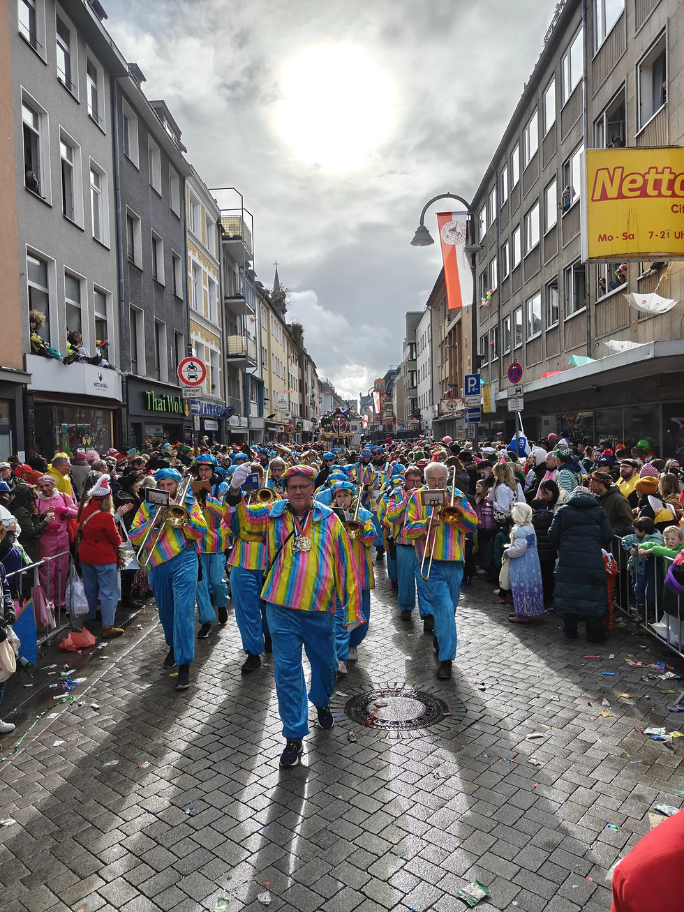 Alaaf! Kölscher Frohsinn aus Neuscharrel und Neuvrees