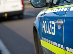 Vier Leichtverletzte nach Kollision im Kreuzungsbereich