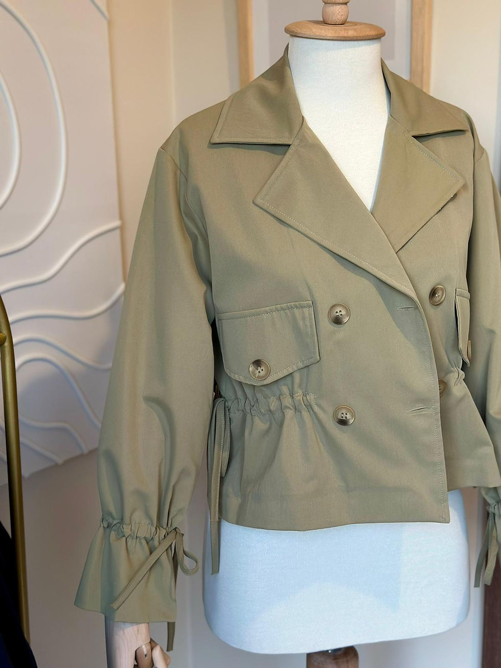 Küçük resim: Kısa Trenç