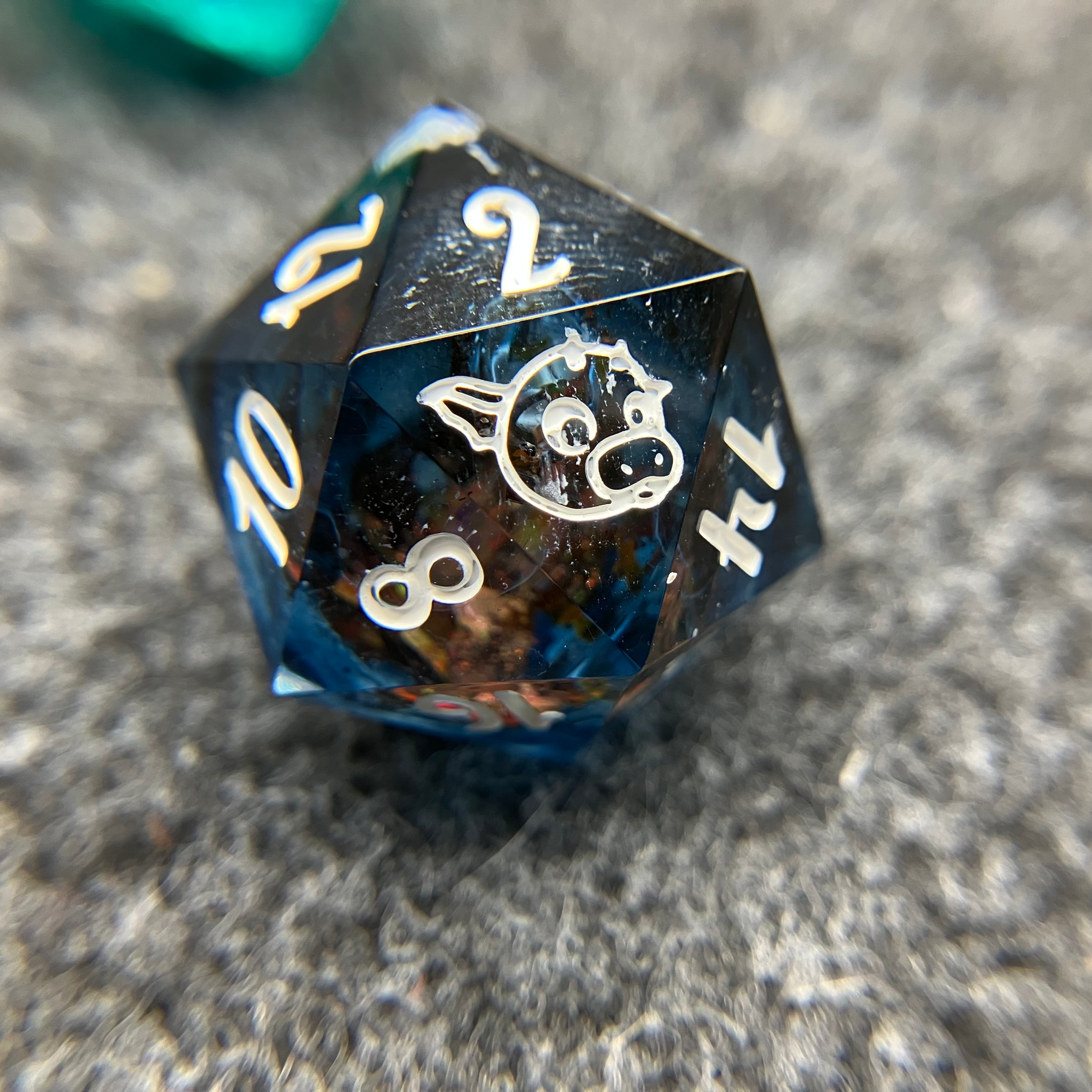 Shipwreck liquid core d20