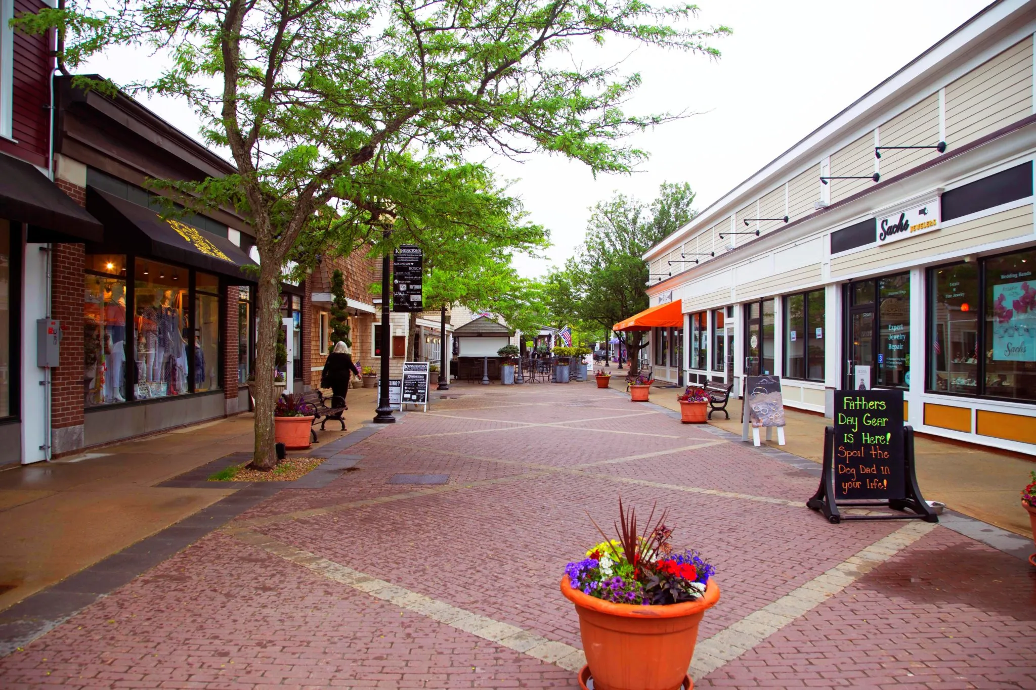 Shop-Local-Blog_Image_Final-scaled.webp