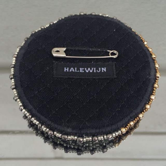 Thumbnail: Midnight Sky brooch