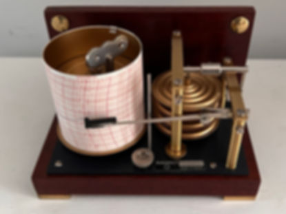 French Desktop Barograph