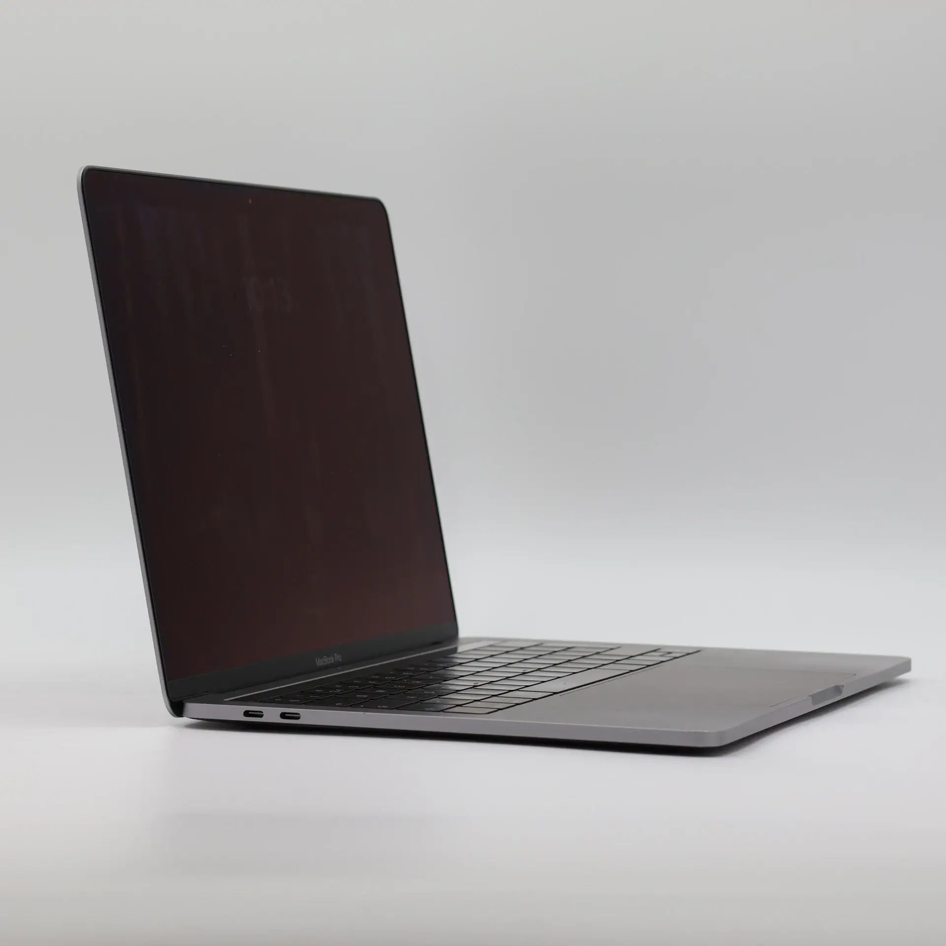 Apple Macbook PRO i5 2019 256 GB Space Gray