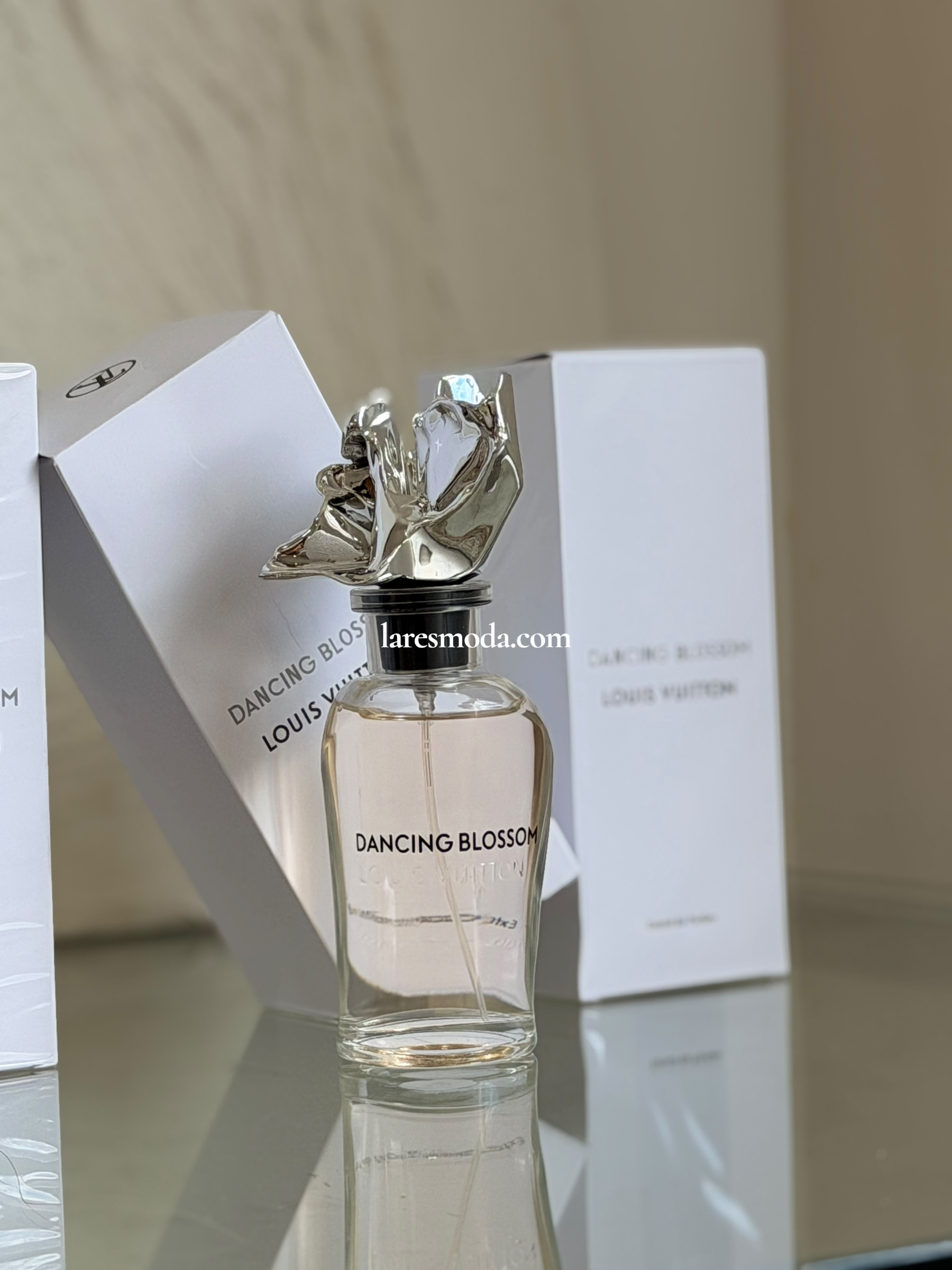 PERFUME P00032