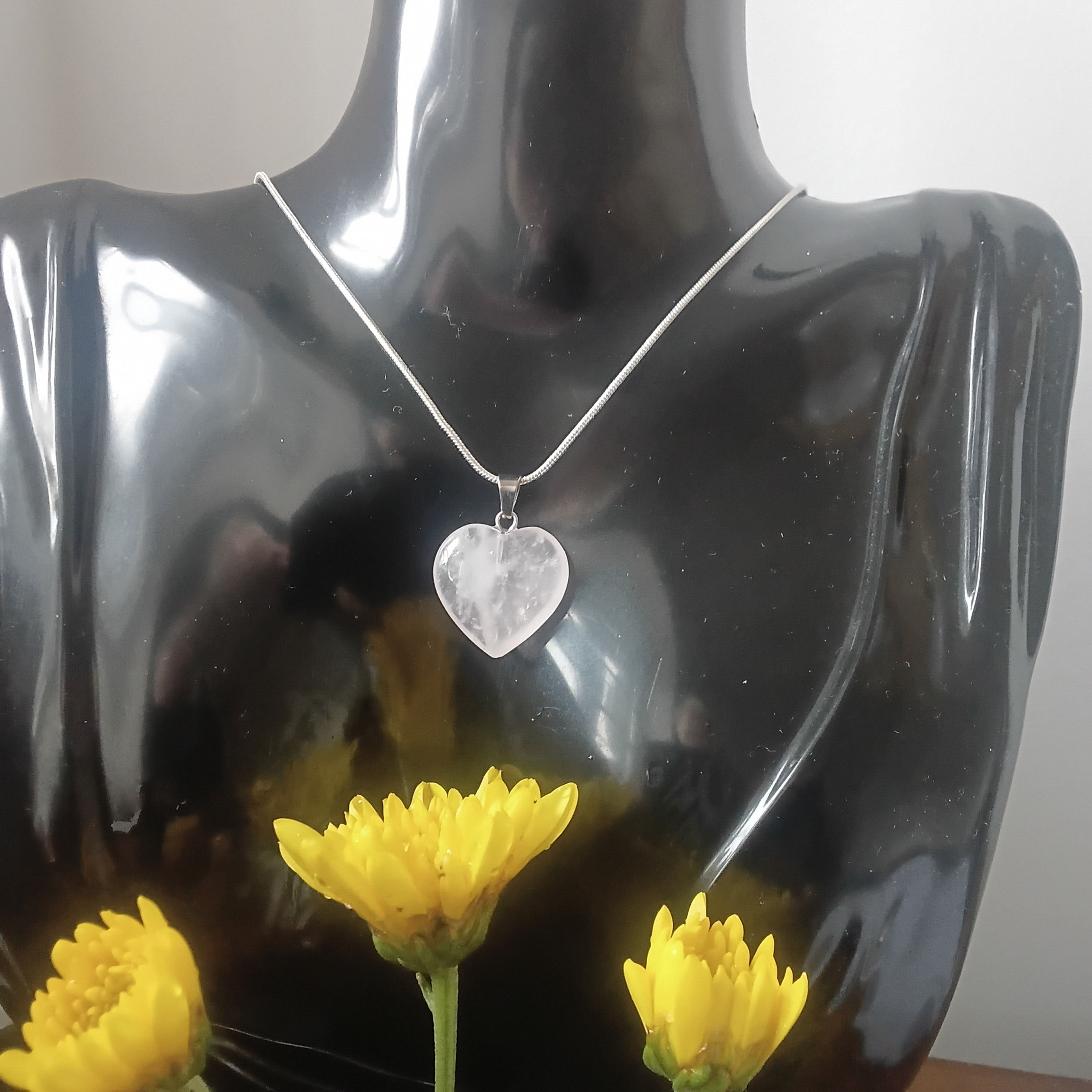 💗 Fio em Prata com Quartzo Rosa em Coração 💗