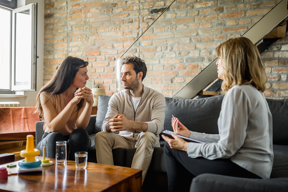 When Should Couples Consider Therapy? 6 Signs to Watch For