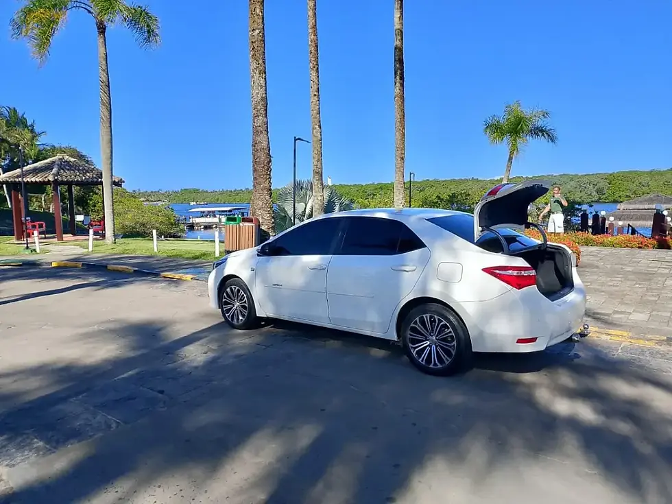 corolla-transfer-executivo-ilheus-bahia.webp