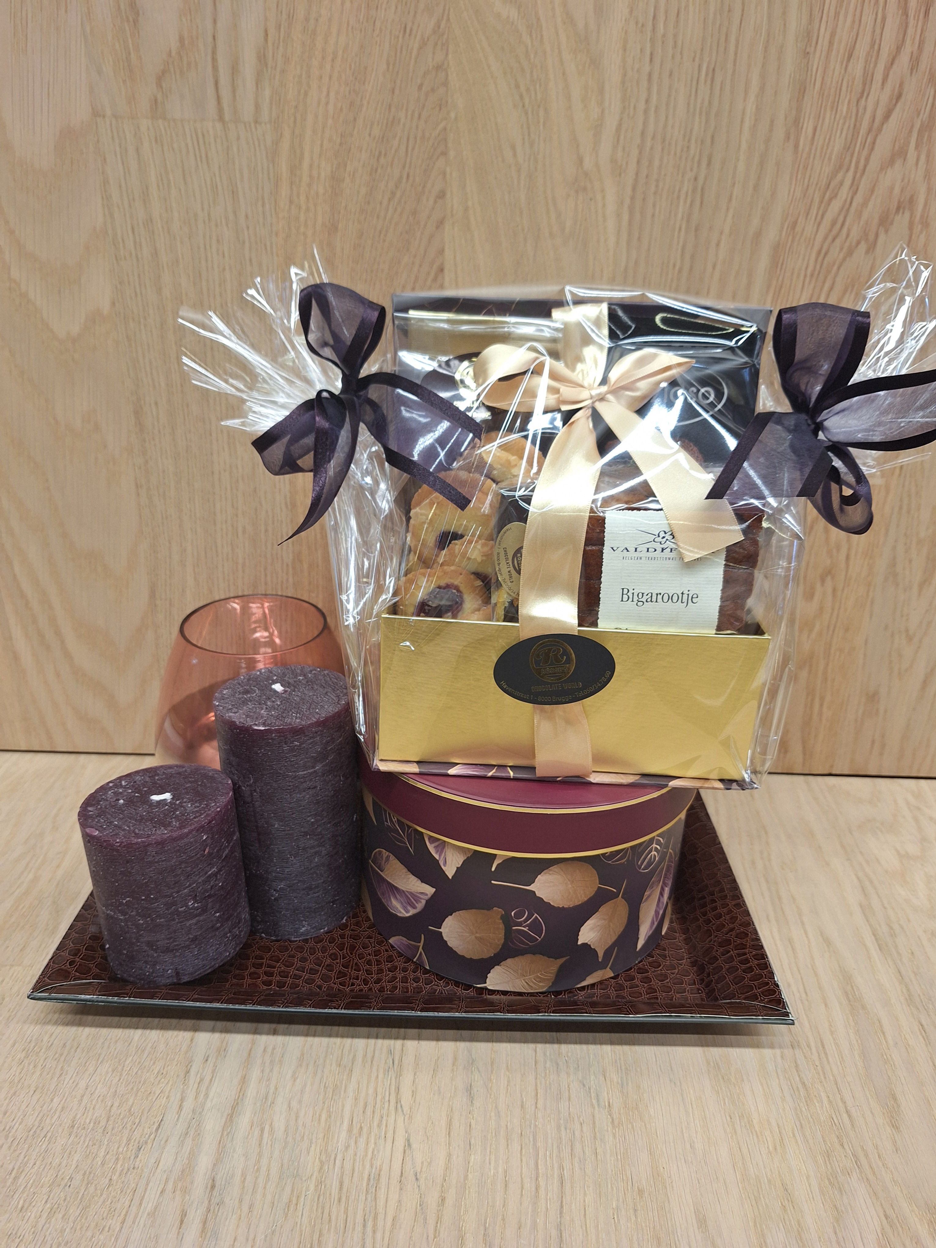 koffertje bordeaux leaves