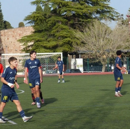 LES U17T MAINTIENNENT LA PRESSION EN TETE