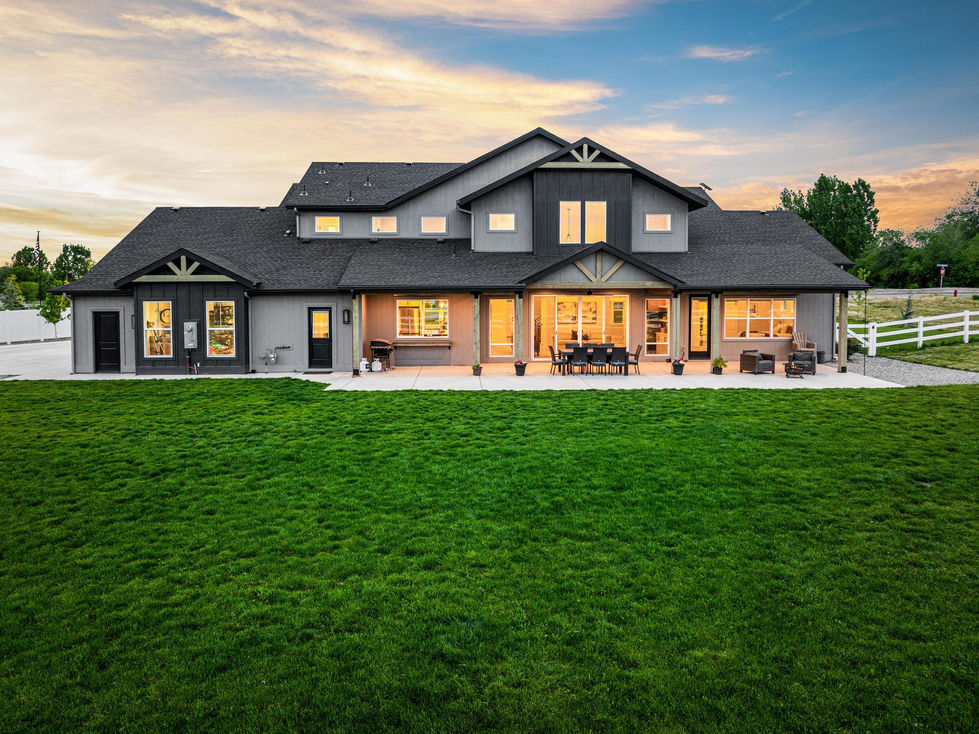 738 Blue Meadows075