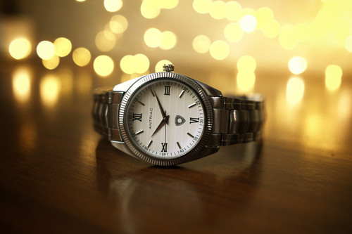 Emperor ラグジュアリーウォッチ Gents Gold-Plated Swiss Emperor Alarm Wristwatch. For Sale at Ruby